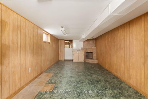 Photo 31 at 790 Manning Avenue, Annex, Toronto