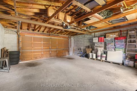 Photo 37 at 790 Manning Avenue, Annex, Toronto