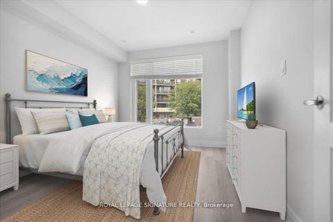 Photo 16 at 61 - 35 Applewood Lane, Etobicoke West Mall, Toronto