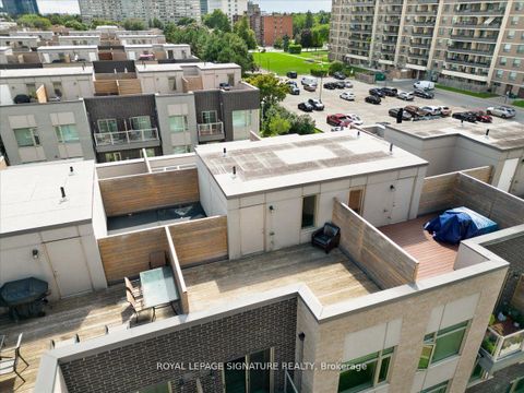 Photo 37 at 61 - 35 Applewood Lane, Etobicoke West Mall, Toronto