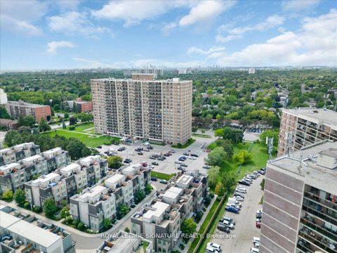 Photo 38 at 61 - 35 Applewood Lane, Etobicoke West Mall, Toronto