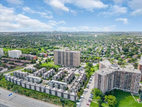 Photo 41 at 61 - 35 Applewood Lane, Etobicoke West Mall, Toronto