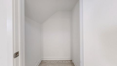 Photo 13 at 81 Shuter Street, Moss Park, Toronto