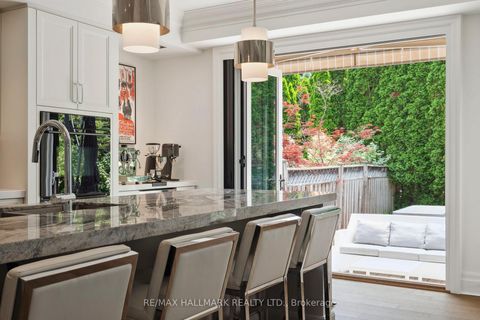 Photo 9 at 2092 PINEVALLEY Crescent, JC Joshua Creek, Oakville