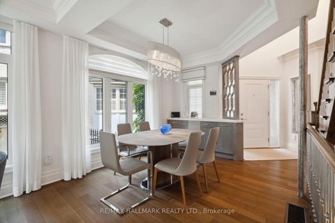 Photo 11 at 2092 PINEVALLEY Crescent, JC Joshua Creek, Oakville