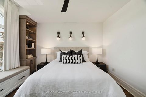 Photo 22 at 2092 PINEVALLEY Crescent, JC Joshua Creek, Oakville