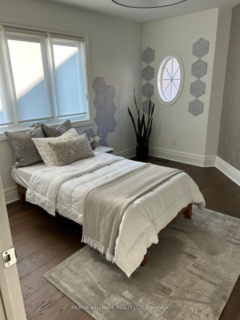 Photo 28 at 2092 PINEVALLEY Crescent, JC Joshua Creek, Oakville