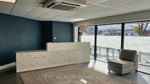 Photo 4 at 509 - 1 Falaise Road, West Hill, Toronto