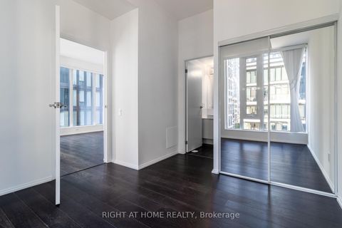 Photo 7 at 503 - 68 Shuter Street, Yonge Corridor, Toronto