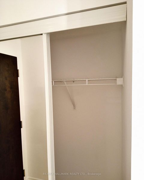 Photo 14 at 2707 - 761 Bay Street, Bay Street Corridor, Toronto