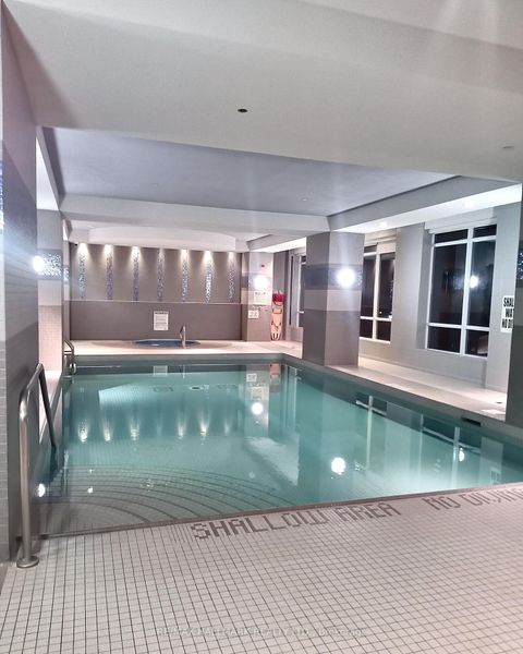 Photo 24 at 2707 - 761 Bay Street, Bay Street Corridor, Toronto