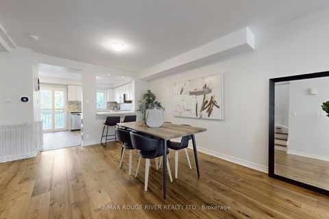 Photo 6 at 20 Rodeo Court, Newtonbrook West, Toronto