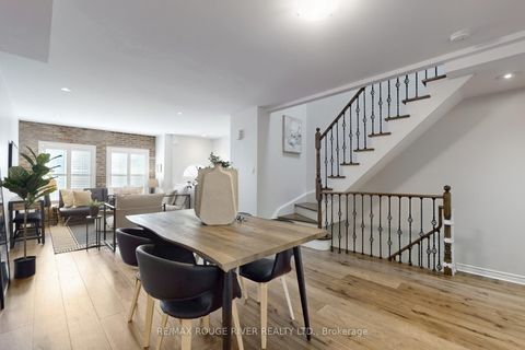 Photo 8 at 20 Rodeo Court, Newtonbrook West, Toronto