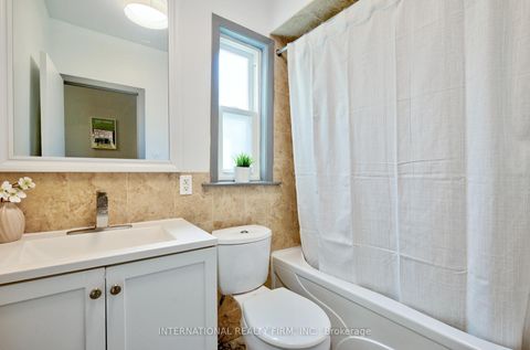 Photo 15 at 108 Shaw Street, Bellwoods, Toronto