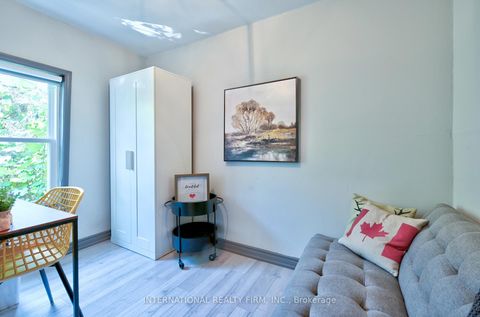 Photo 16 at 108 Shaw Street, Bellwoods, Toronto