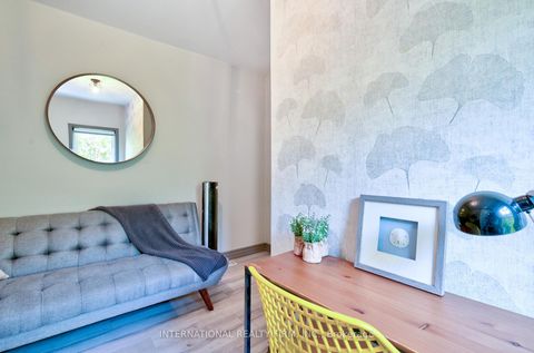 Photo 17 at 108 Shaw Street, Bellwoods, Toronto