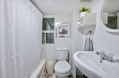 Photo 25 at 108 Shaw Street, Bellwoods, Toronto