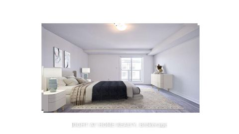 Photo 7 at 111 GREEN GARDENS Boulevard, Lawrence, Toronto