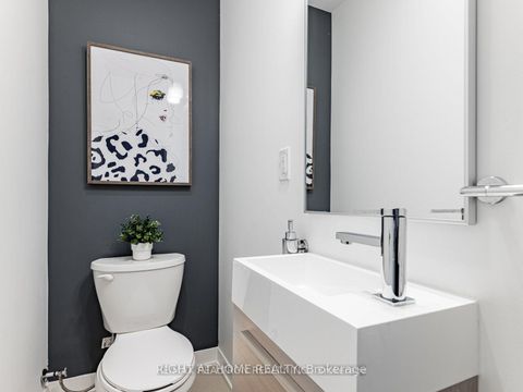 Photo 17 at 111 GREEN GARDENS Boulevard, Lawrence, Toronto