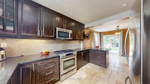 Photo 13 at 78 Goulding Avenue, Newtonbrook West, Toronto