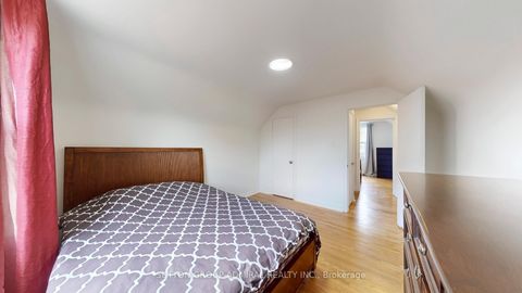 Photo 18 at 78 Goulding Avenue, Newtonbrook West, Toronto