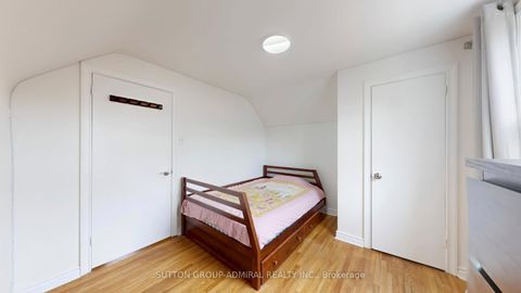 Photo 20 at 78 Goulding Avenue, Newtonbrook West, Toronto