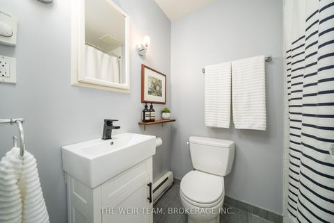 Photo 27 at 31 Glenmount Park Road, Danforth, Toronto