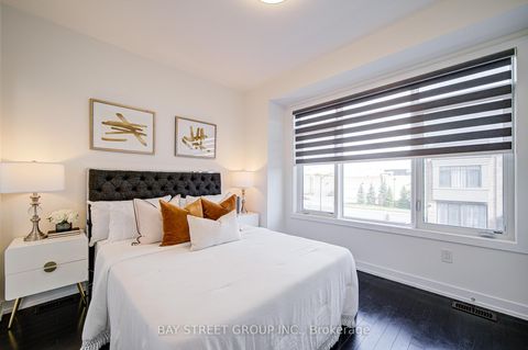 Photo 12 at 187 Salterton Circle, Maple, Vaughan