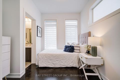 Photo 22 at 187 Salterton Circle, Maple, Vaughan