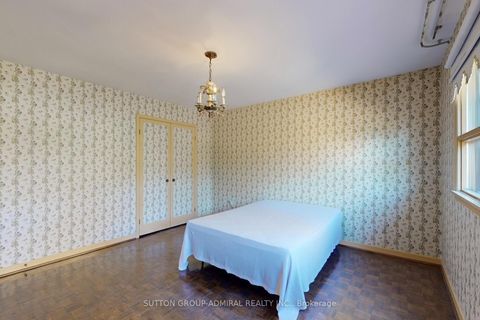 Photo 27 at 35 Nevada Avenue, Newtonbrook East, Toronto