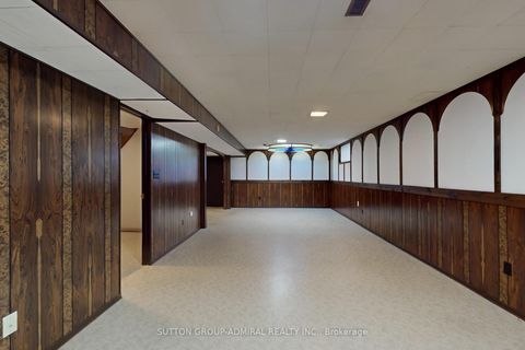 Photo 39 at 35 Nevada Avenue, Newtonbrook East, Toronto