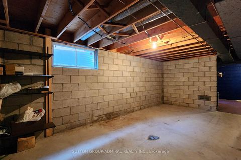 Photo 41 at 35 Nevada Avenue, Newtonbrook East, Toronto