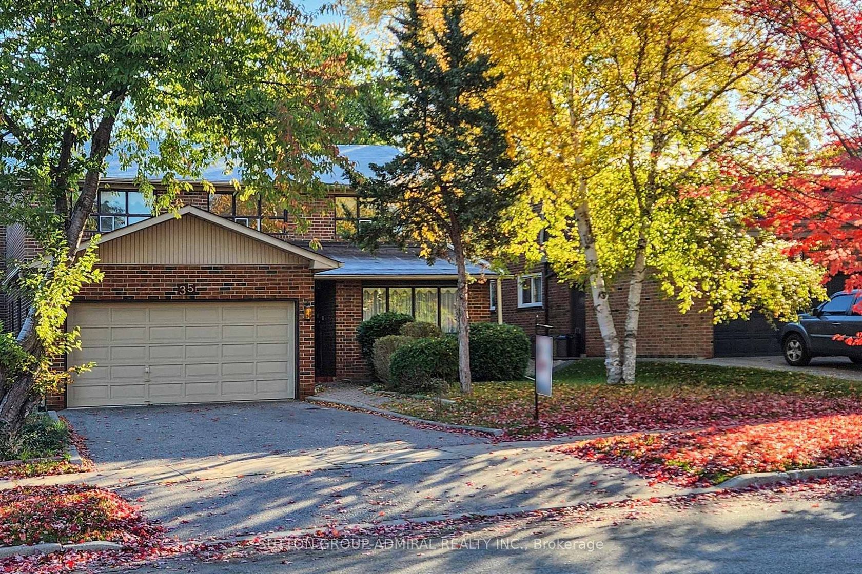 35 Nevada Avenue, Newtonbrook East, Toronto 