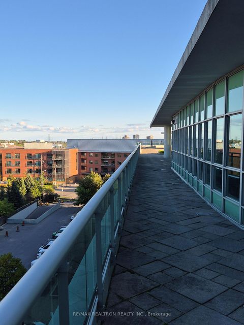 Photo 23 at 527 - 60 Fairfax Crescent, Birchmount, Toronto