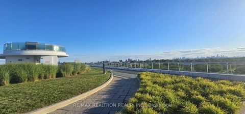 Photo 25 at 527 - 60 Fairfax Crescent, Birchmount, Toronto