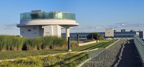 Photo 26 at 527 - 60 Fairfax Crescent, Birchmount, Toronto