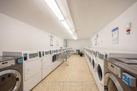 Photo 10 at 1008 - 10 Parkway Forest Drive, Henry Farm, Toronto