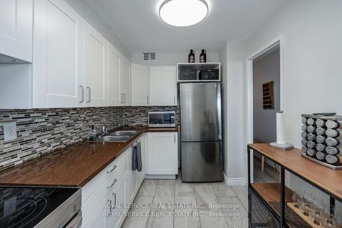 Photo 22 at 1008 - 10 Parkway Forest Drive, Henry Farm, Toronto