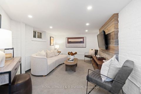 Photo 38 at 146 Balmoral Avenue, St. Clair, Toronto