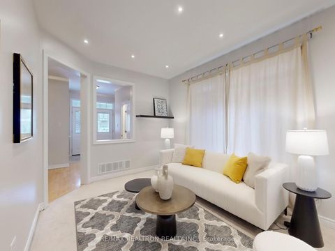 Photo 5 at 39 Venture Avenue, Rouge Woods, Richmond Hill