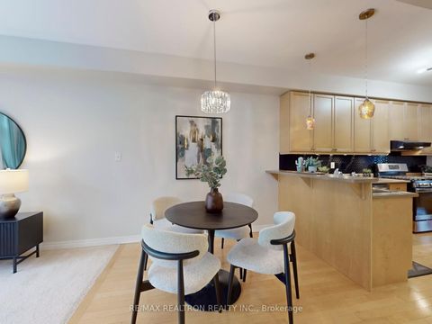 Photo 16 at 39 Venture Avenue, Rouge Woods, Richmond Hill