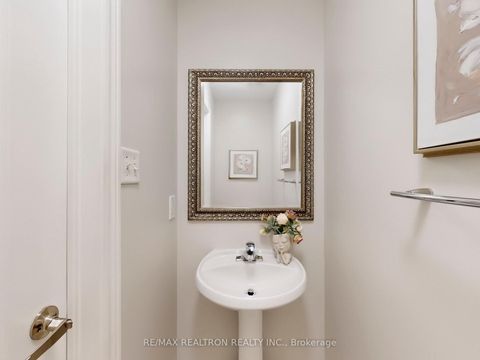 Photo 24 at 39 Venture Avenue, Rouge Woods, Richmond Hill