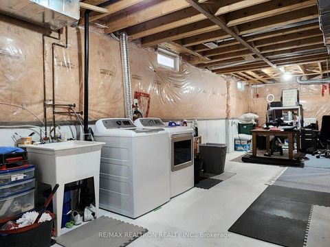 Photo 44 at 39 Venture Avenue, Rouge Woods, Richmond Hill