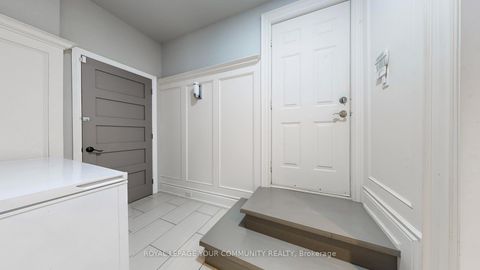 Photo 22 at 83 Hunt Avenue, Mill Pond, Richmond Hill