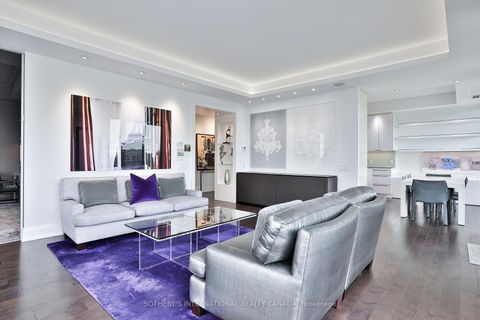 Photo 4 at 804 - 88 Davenport Road, Annex, Toronto