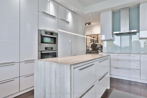 Photo 10 at 804 - 88 Davenport Road, Annex, Toronto