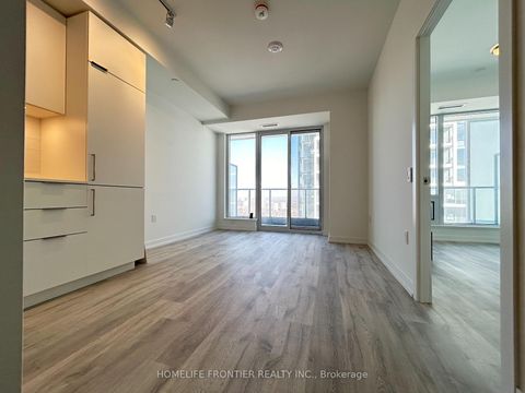 Photo 12 at S3001 - 8 Olympic Garden Drive, Newtonbrook East, Toronto