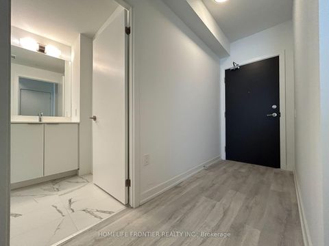 Photo 21 at S3001 - 8 Olympic Garden Drive, Newtonbrook East, Toronto