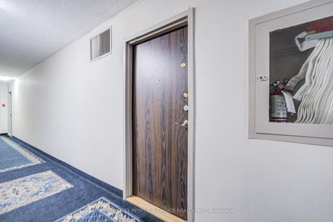 Photo 7 at 311 - 9 FOUR WIND Drive, York University Heights, Toronto