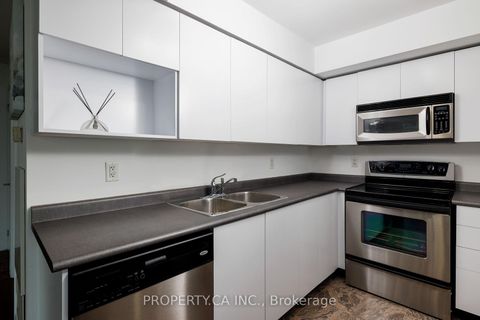 Photo 10 at 2011 - 18 Yonge Street, Waterfront Communities C1, Toronto